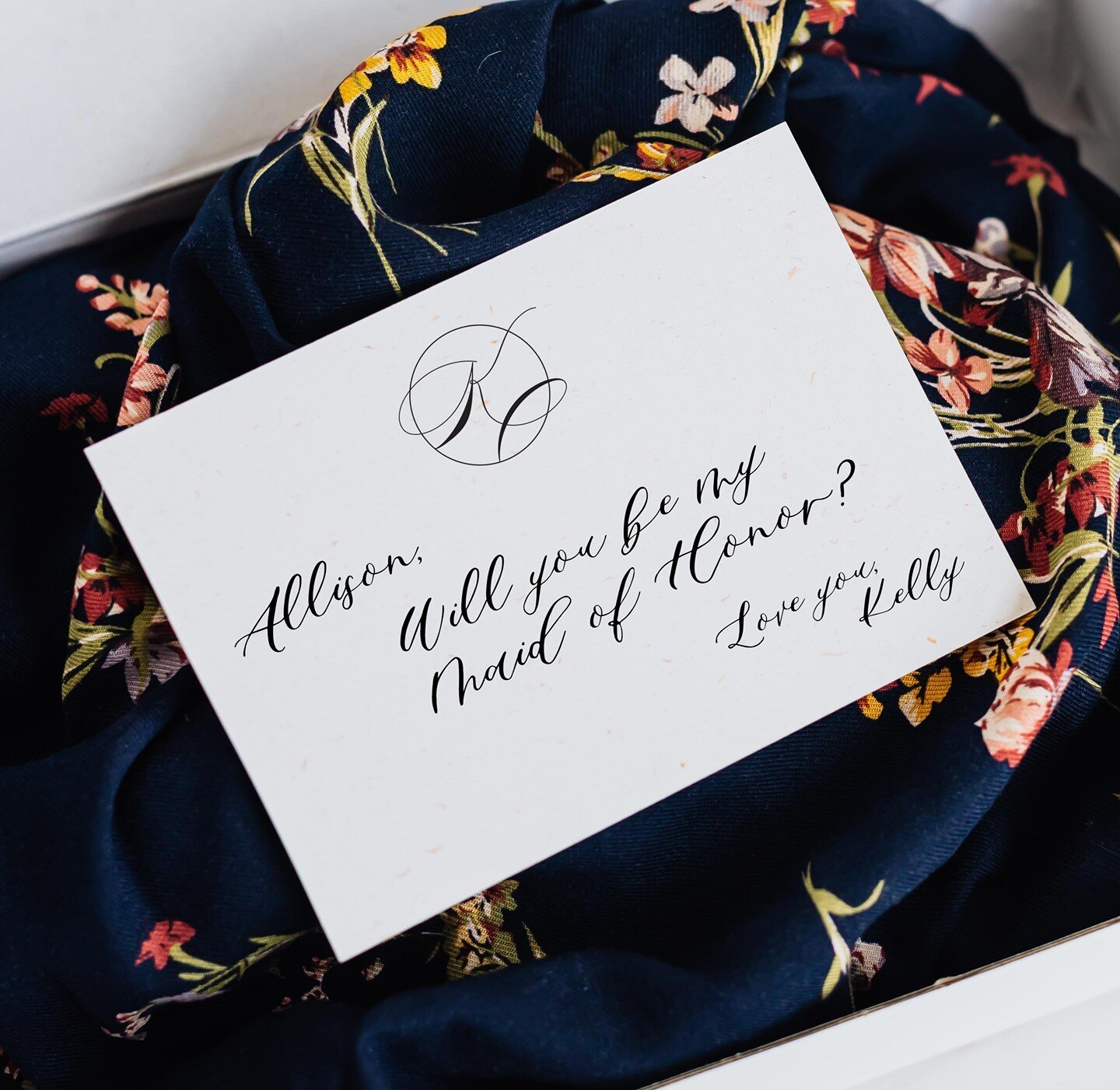 ✨We propose 💍  you'll want to say YES to this exclusive giveaway!👇🏼⁠
​⁠
💍#justengaged, #justabouttobe or know someone who is? ⁠
⁠
FOR THE BRIDE OR GROOM TO BE:⁠
The expert teams at Lace&amp;Beau Creative and AMH want to help you get started with 