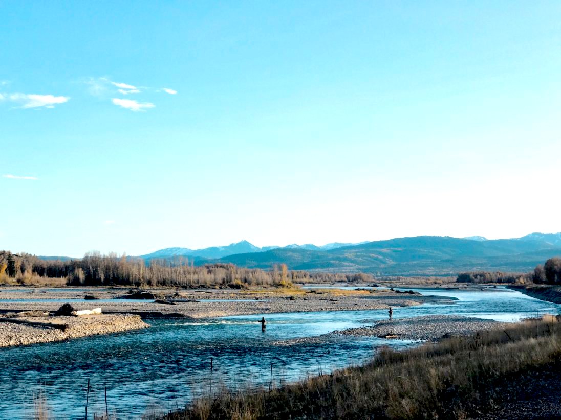 We walked every day along this river while we were in Jackson. I was anxious about the fires and feeling the cool air helped to remember that the people I love were safe and making good decisions about evacuating. 