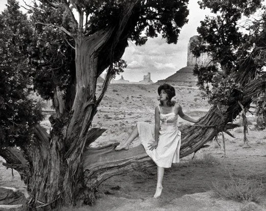 Cindy Sherman, Untitled Film Still #43, 1979