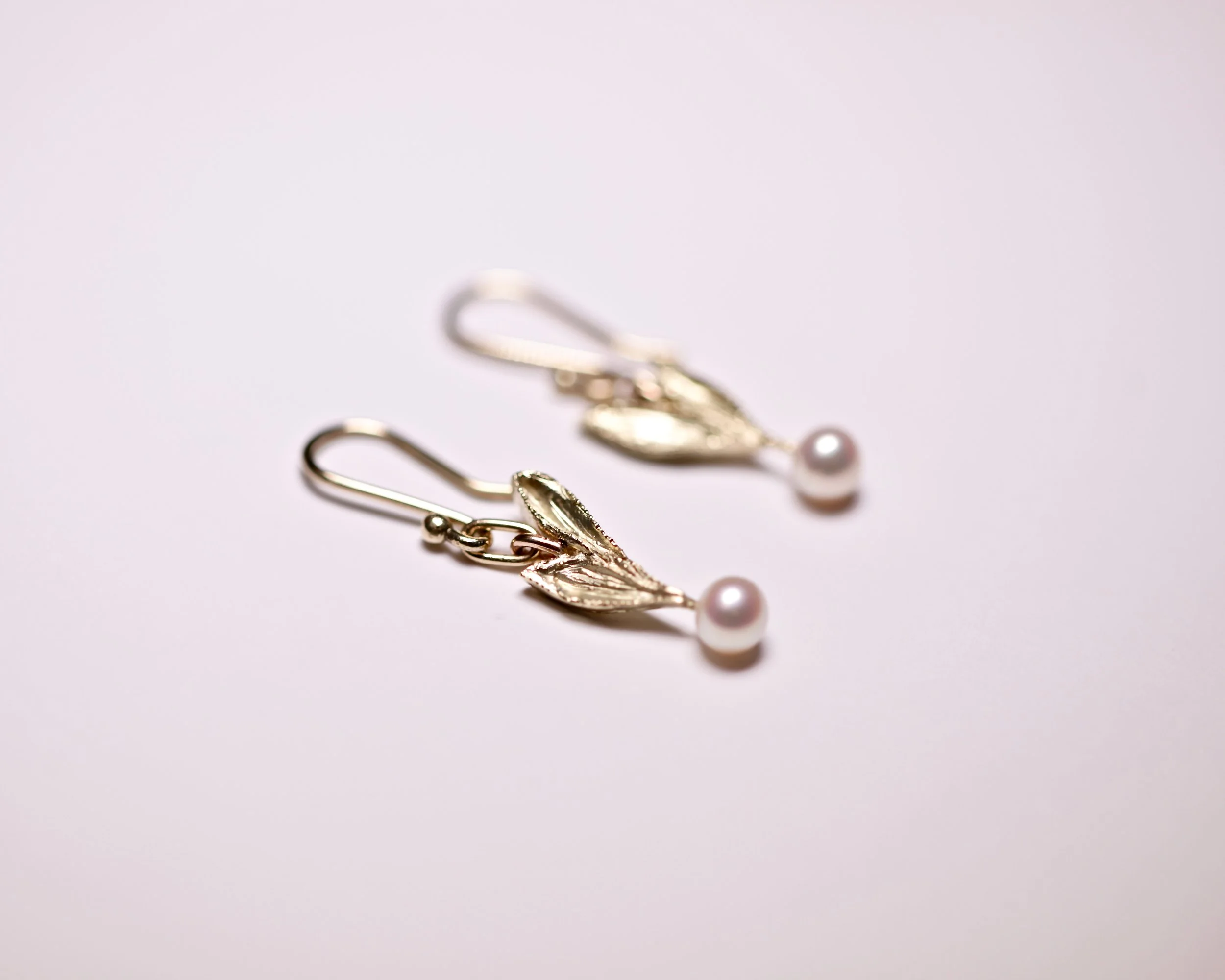 Leaf Small Pearl Drop Earrings