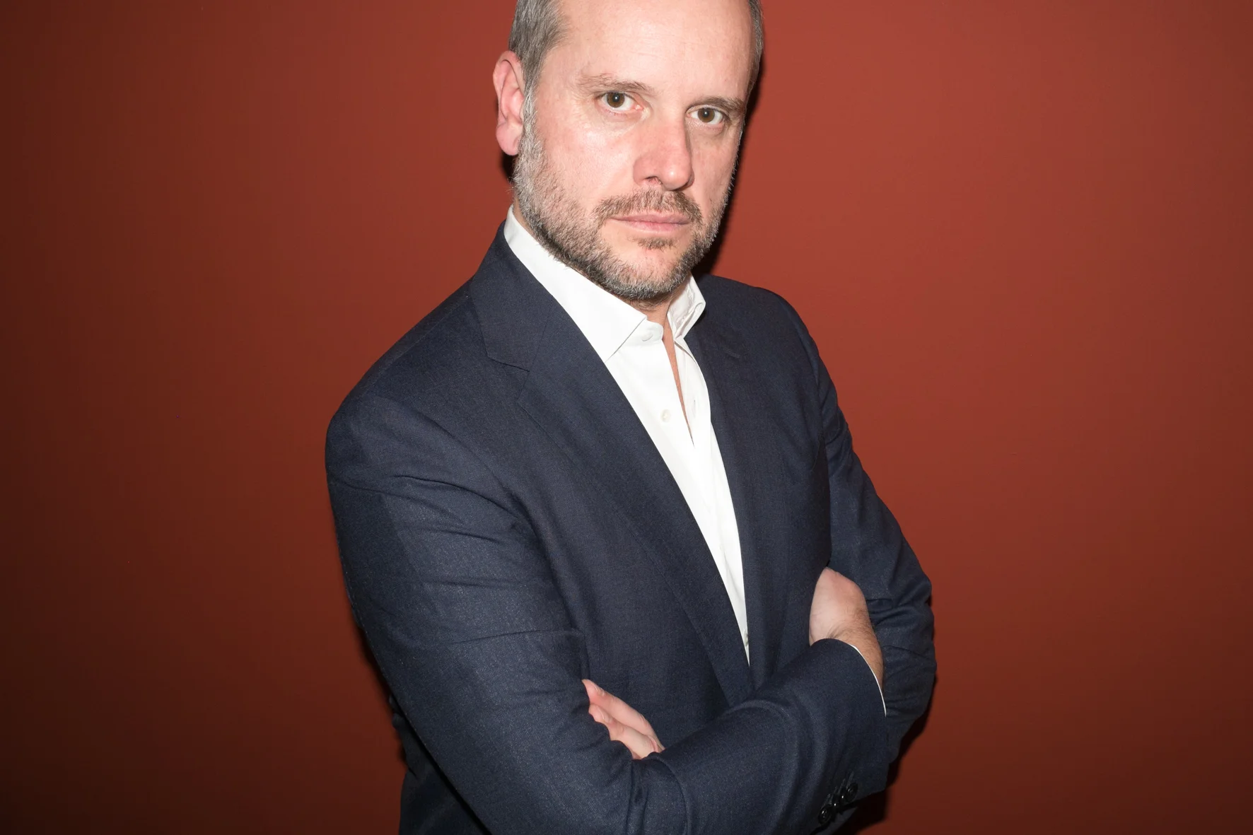 STEFANO CECI Esperto nel settore turistico e nel marketing territoriale, autore di numerosi rapporti e analisi sull’economia del turismo e dei territori. Unisce l'attività di ricerca applicata all'innovazione digitale in ambito turistico e l'avvio e l'accompagnamento di start-up innovative (Terremobili, Ferias, FreshCreator, Verde Natura, TravelMesh, SilkPayments e Pleens). Ex presidente e coordinatore del TDLAB (Laboratorio per la digitalizzazione del Turismo), ha contribuito a dare vita al Piano Strategico Nazionale per la digitalizzazione del sistema turistico e culturale italiano. E’ fra i cinque componenti esperti del Comitato Permanente del Governo per la promozione del Turismo, Ha coordinato il tavolo Stato/Regioni per la riforma del demanio marittimo. Ha progettato e avviato l'Osservatorio Nazionale del Turismo. _ph Marco Pietracupa