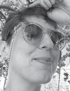 When it comes to top- end vintage fashion, Samaya really knows her stuff. Dealing in 1920s to 1970s, fashion and accessories from Gucci and Chanel, to Ossie Clark and Dior. You can find her at London fairs such as Frock Me in Chelsea. www.samayalingvintage.com