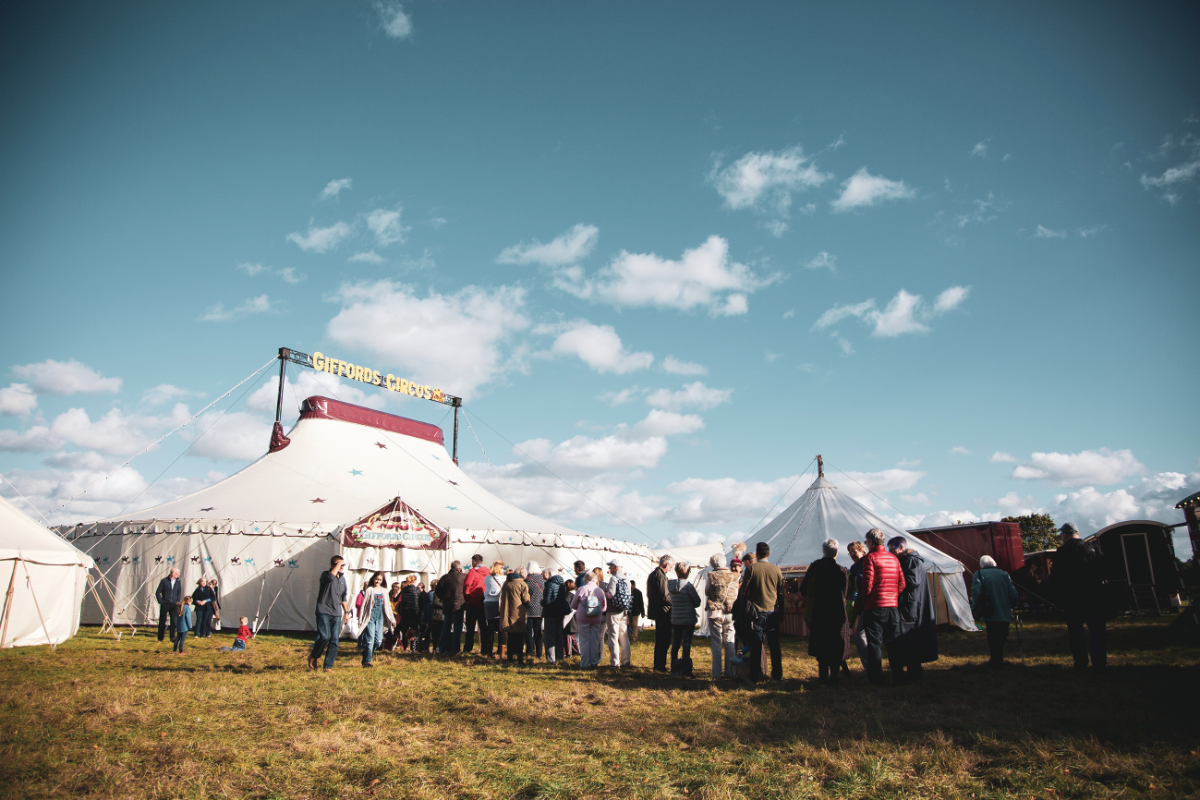 Giff-Tent by Gem Hall.png