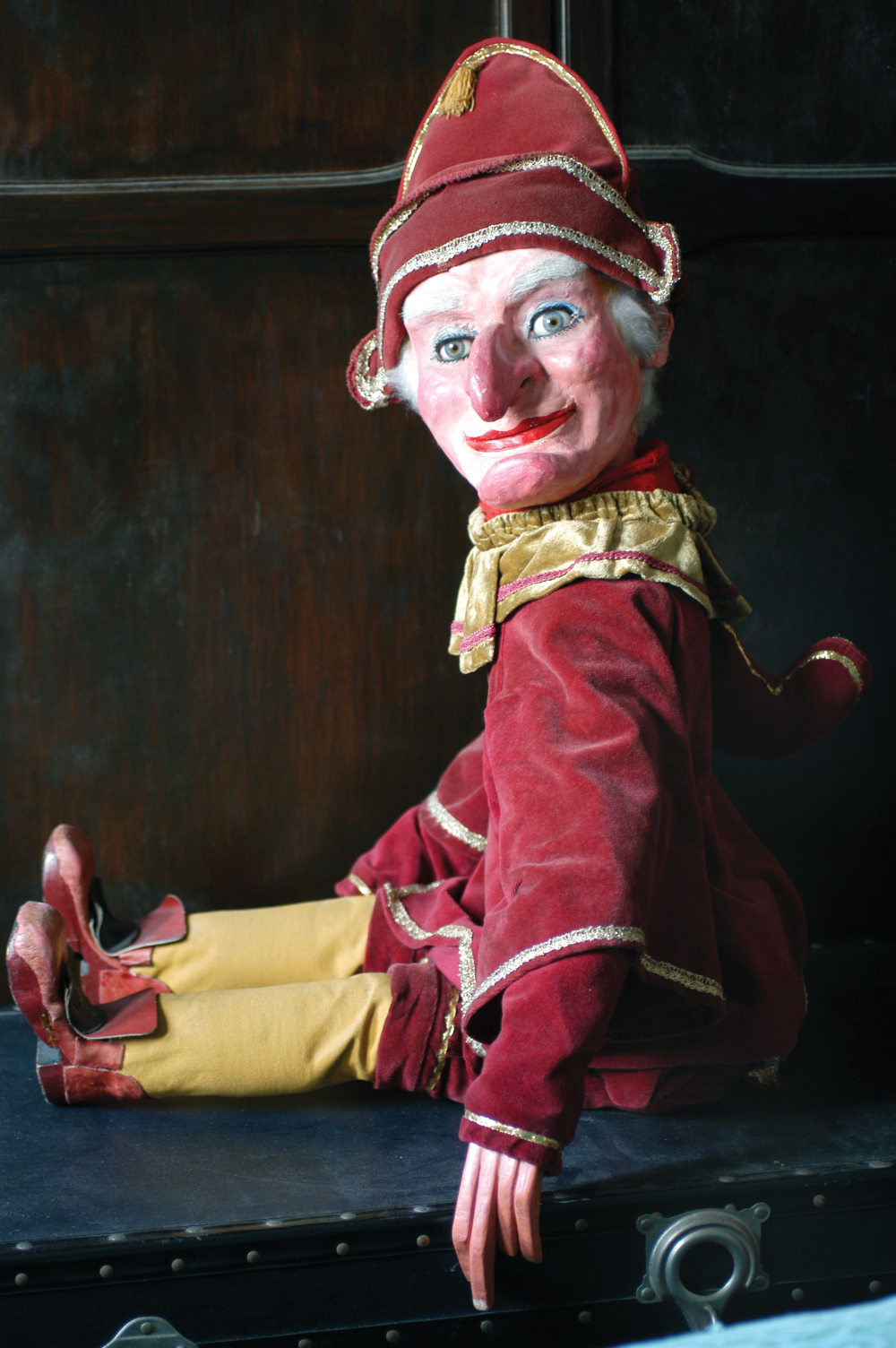 Above: Mr Punch was made by Reverend William Haslett, an Irish vicar living in Glasgow