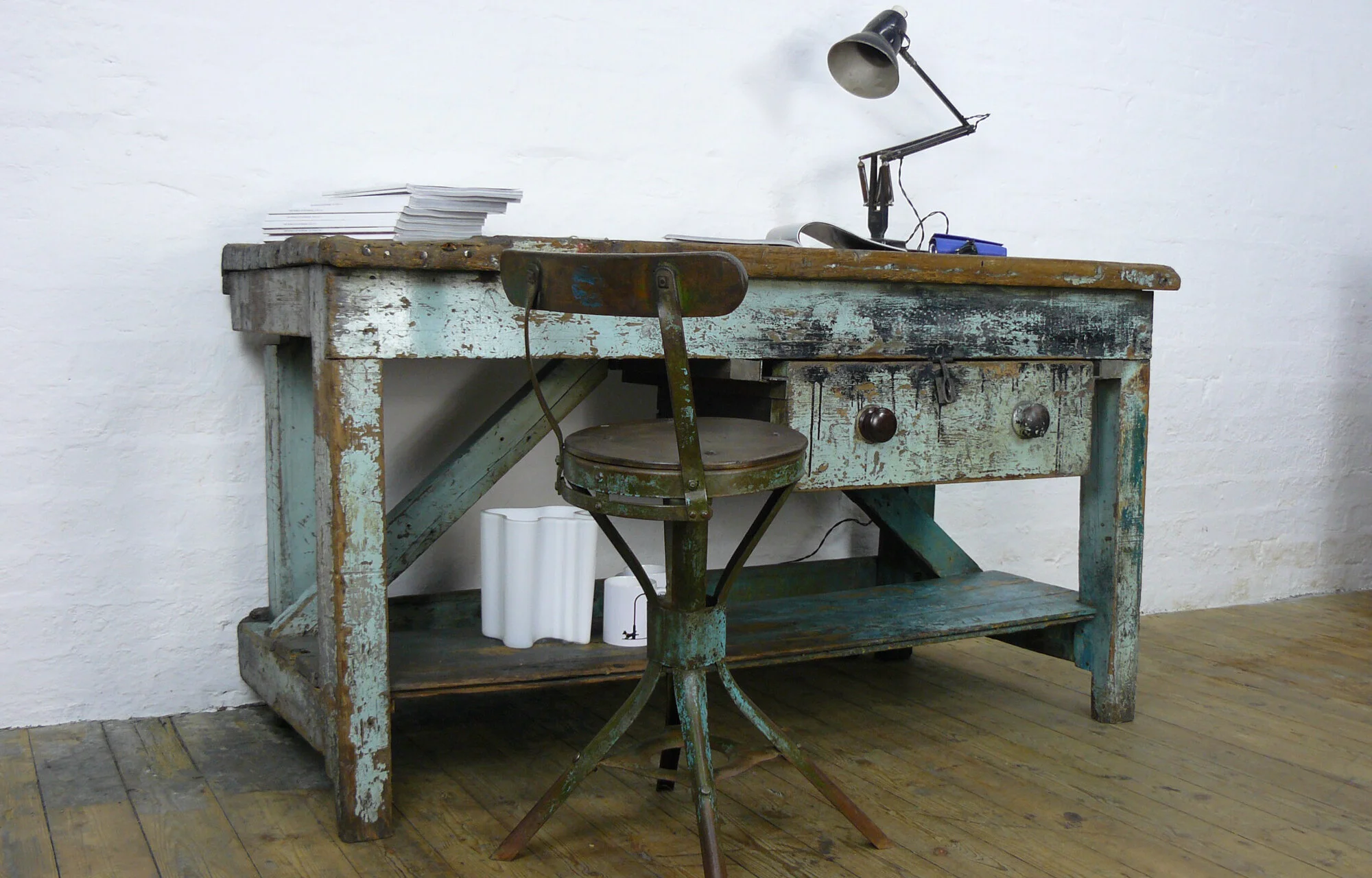 Vintage Carpenters Workbench 17.jpg