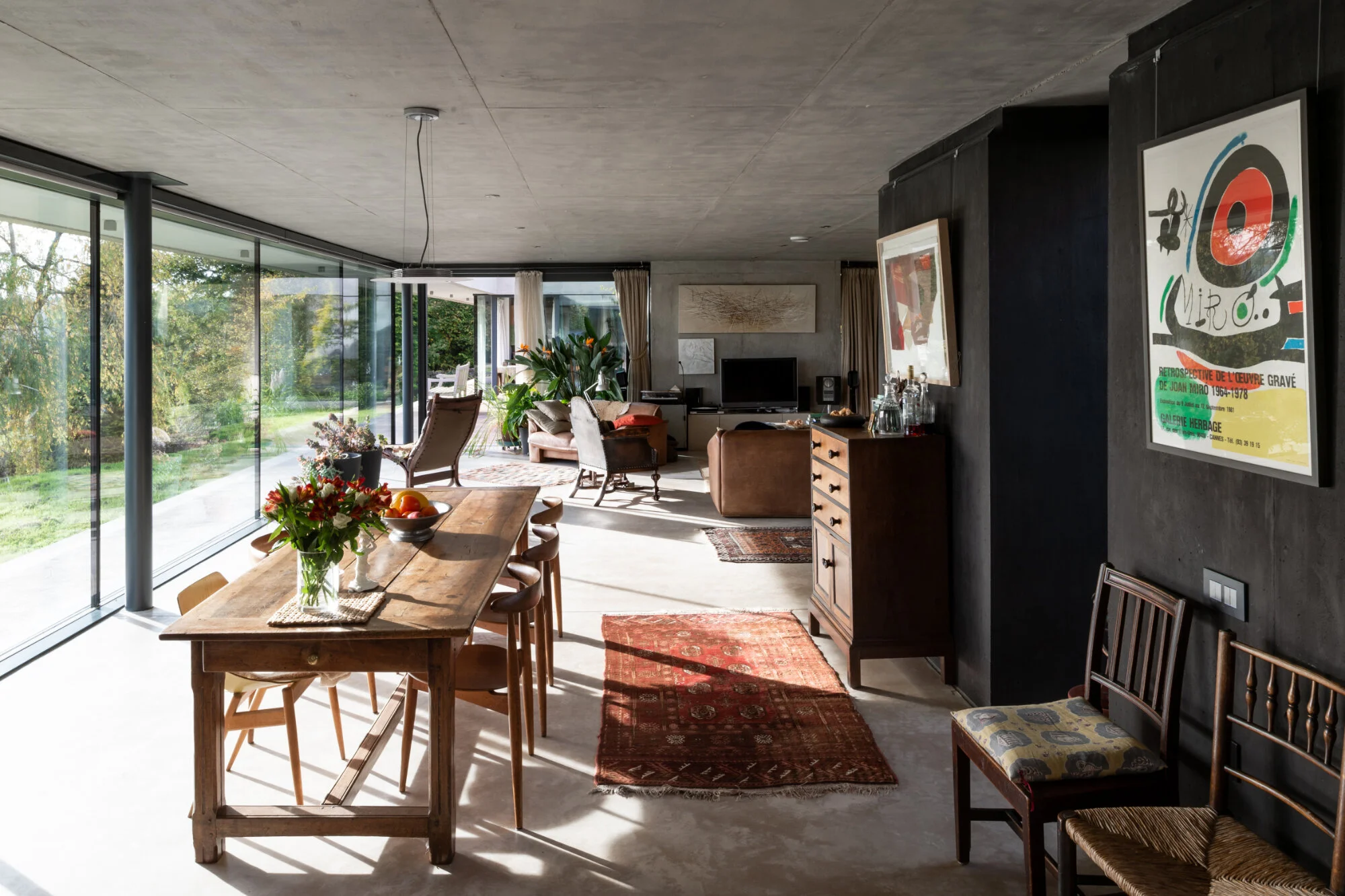 Outhouse_The Modern House (11).jpg