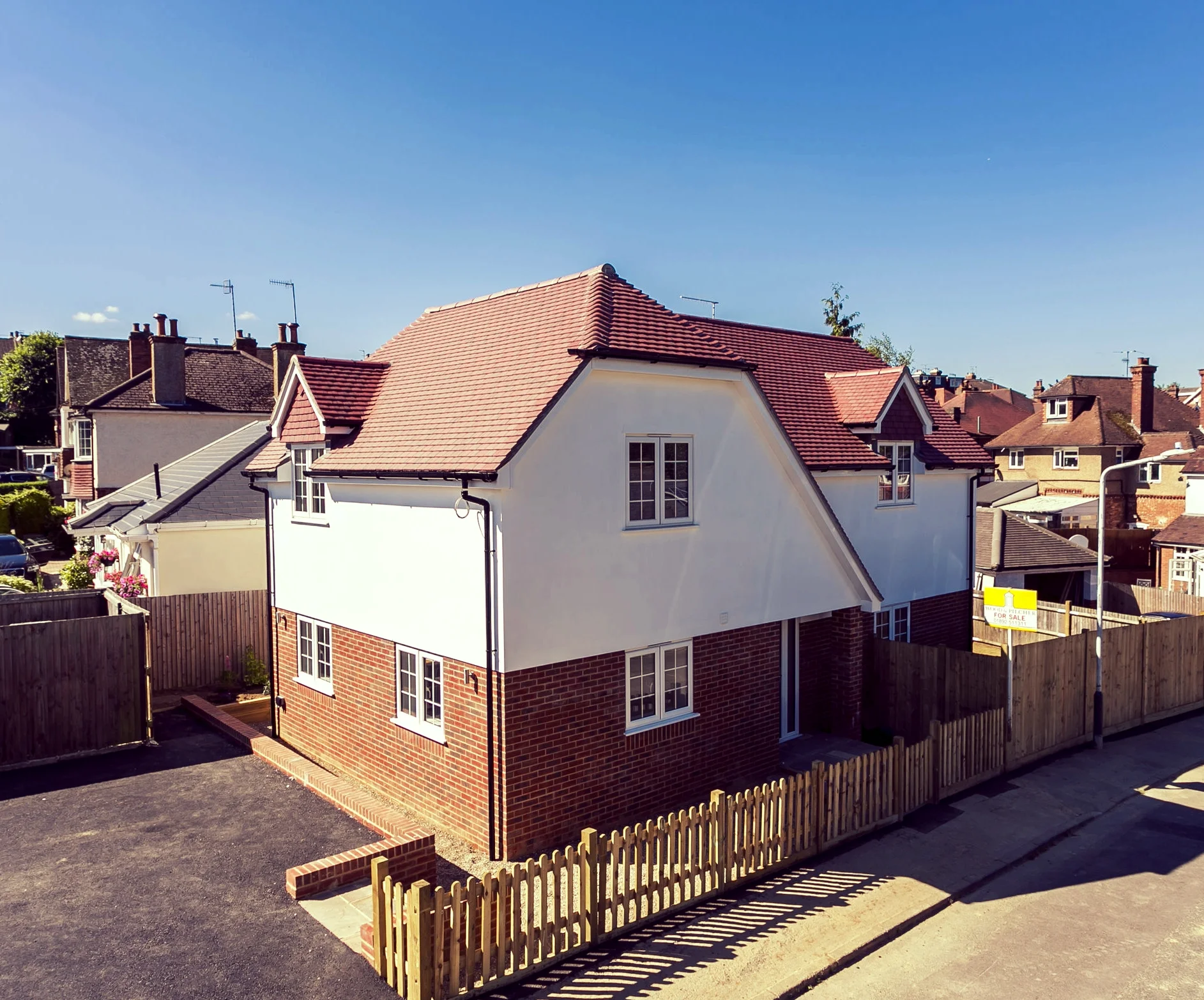 3 Bedroom property in Doric Avenue, Southborough. 