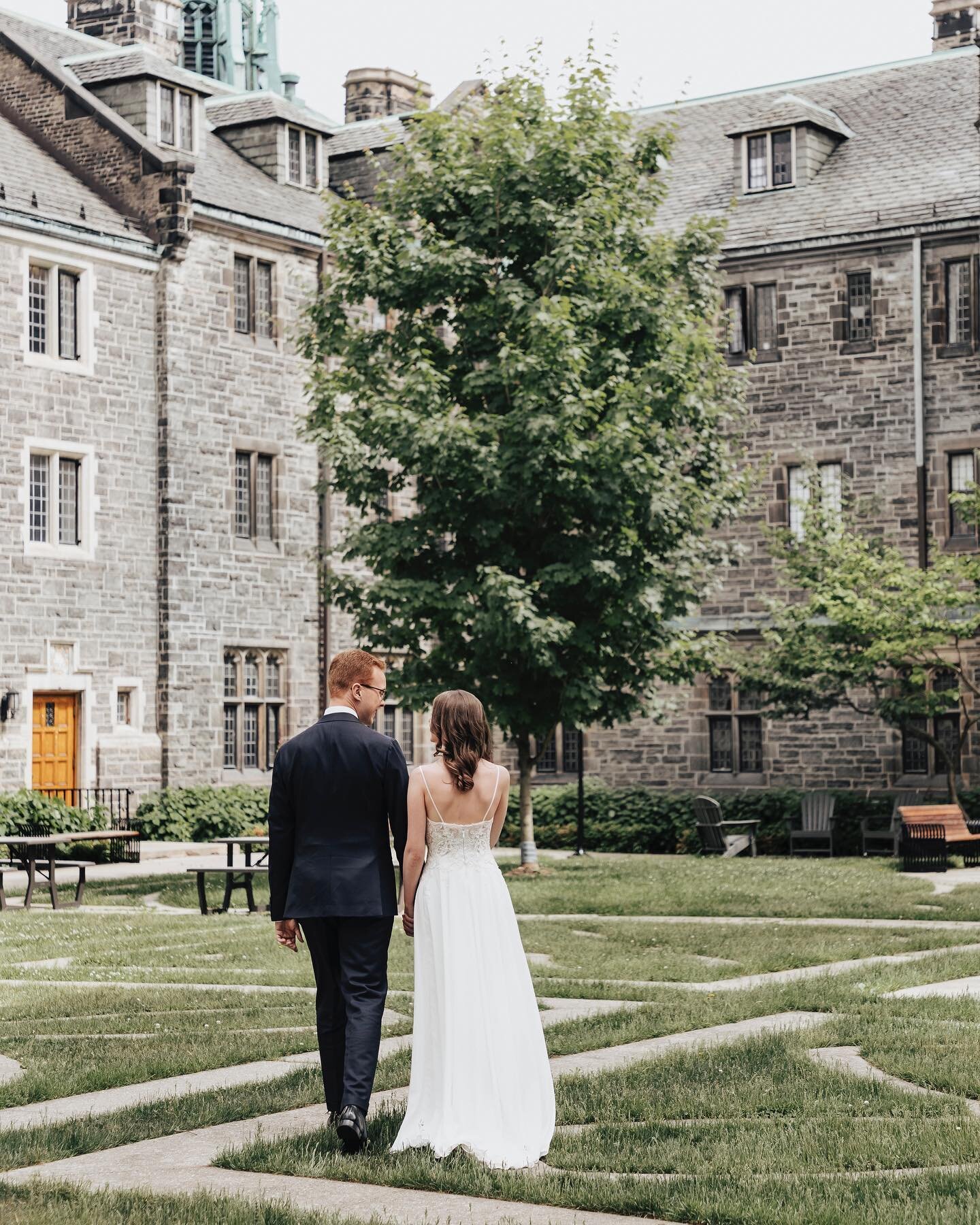 Taking it back to Kate + Patrick&rsquo;s special day, I can&rsquo;t believe their 1 year anniversary is almost coming up! Time flies by way too fast, seriously how do we slow it down?!

I absolutely loved shooting at this location, these two made suc