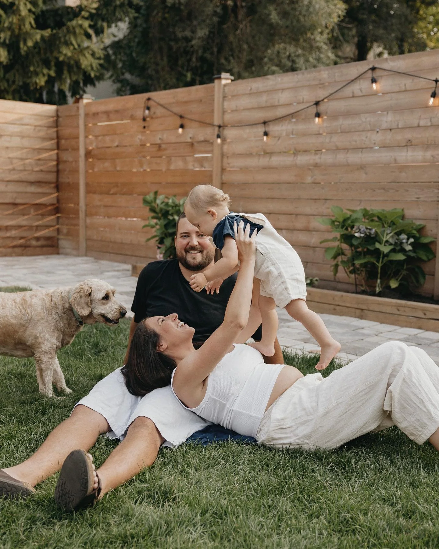 Not ready to let go of summer because of moments like this &mdash;  backyard nights and the cutest crew 🥹

It&rsquo;s times like these that remind us how special the simple things are. Capturing Caya and her sweet family, with their second little on