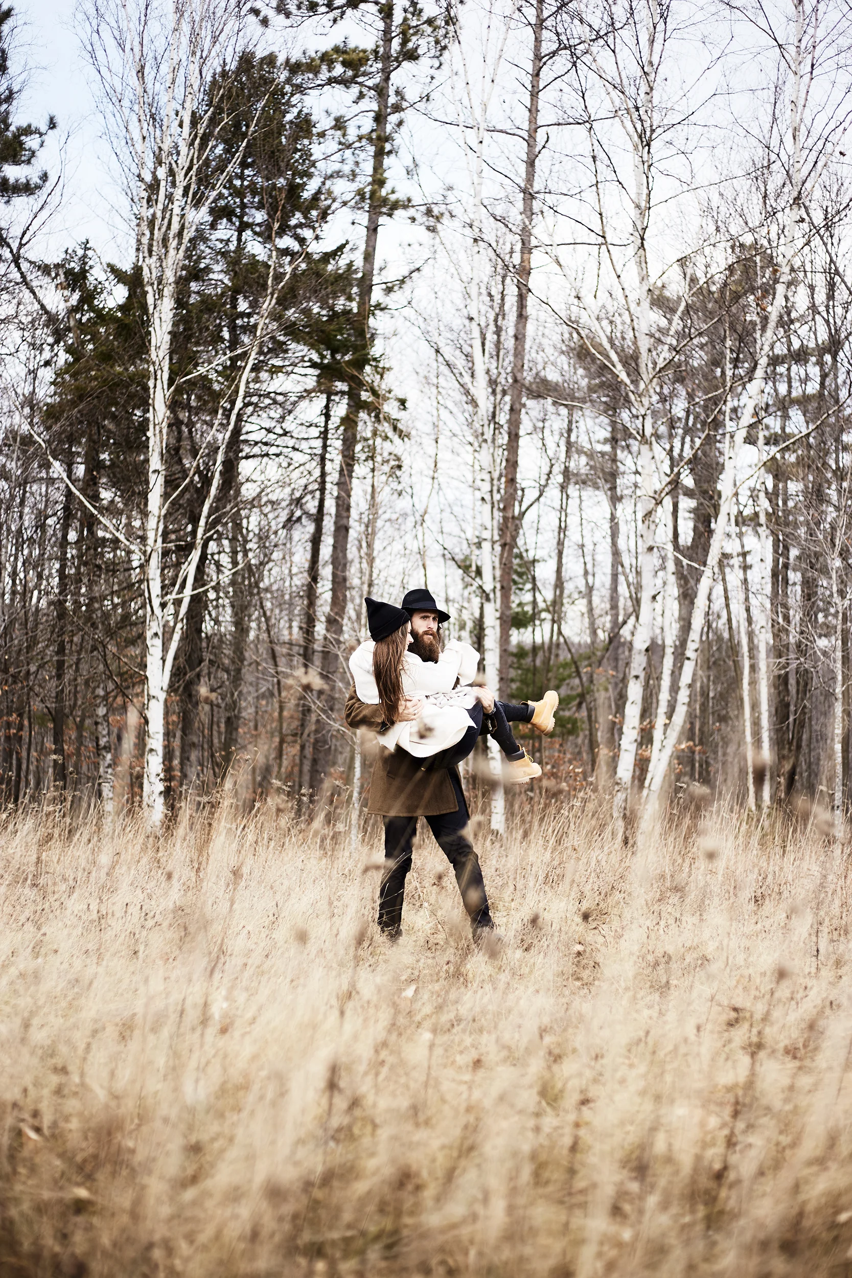 MacKenzie-King-Estate-Couples-Session- 179.jpg