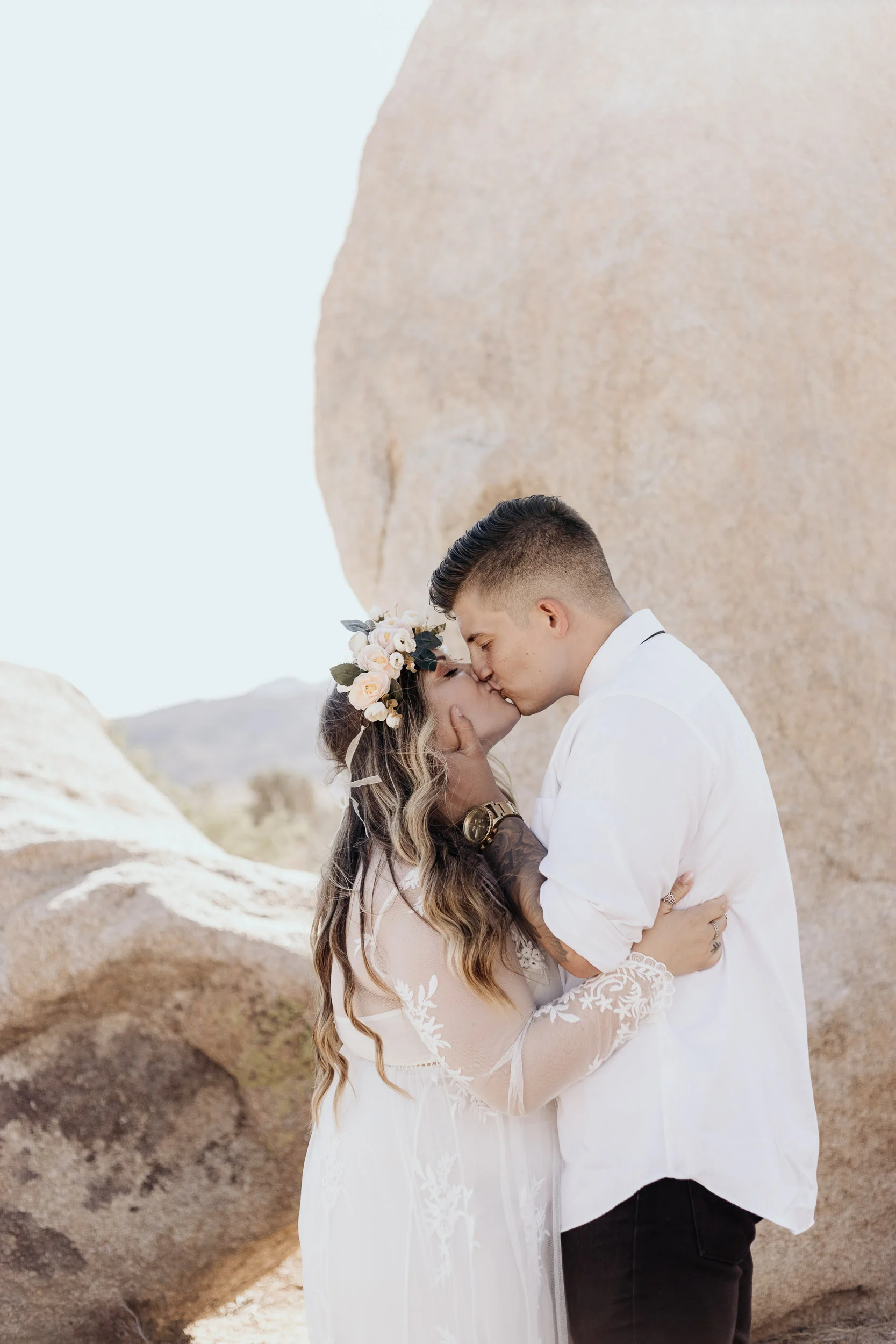 intimate-wedding-elopement-photographer-ottawa-joshua-tree-0574.jpg