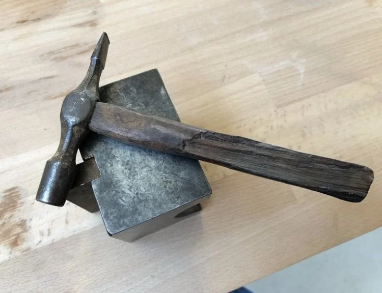 Jewelly making hammer.jpeg