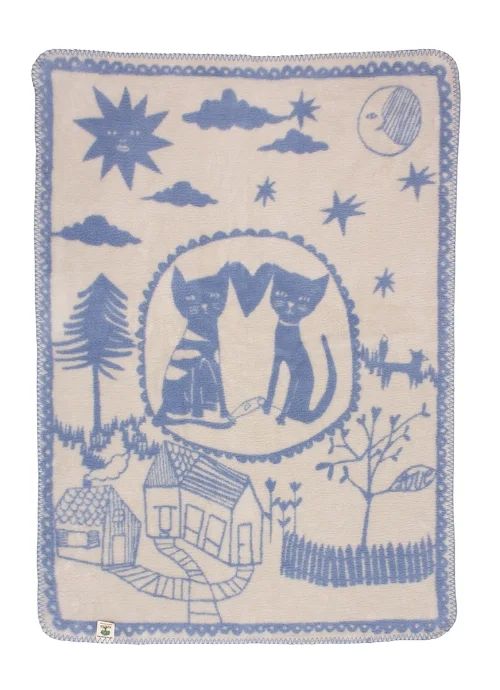 Love Story unisex baby blanket with cats beige light blue color combination in soft organic cotton.jpg