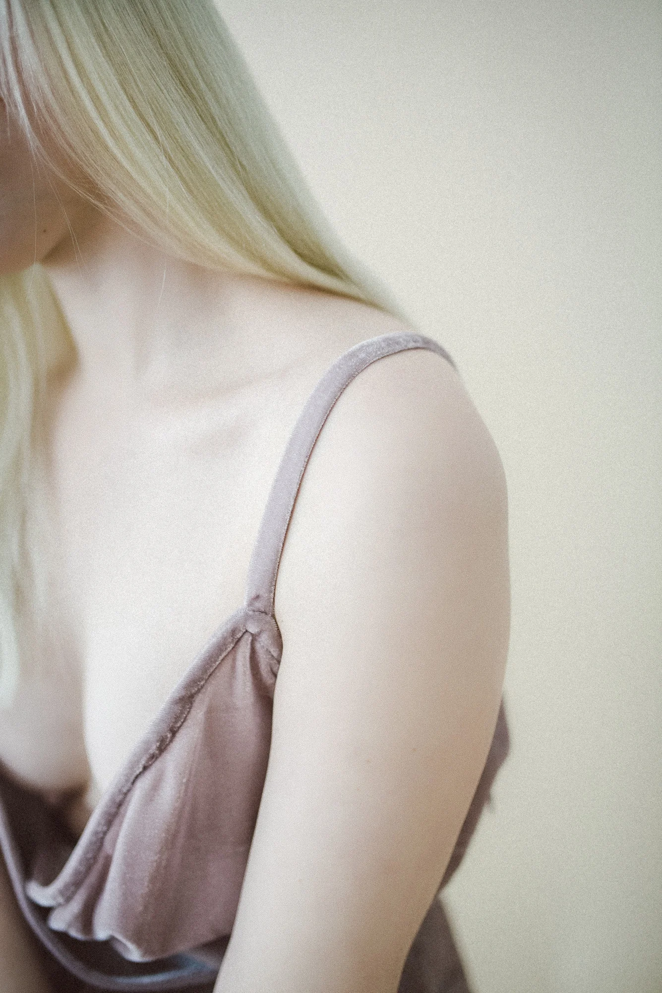 6_ChrisAbatzis_Alicia_01_17.jpg
