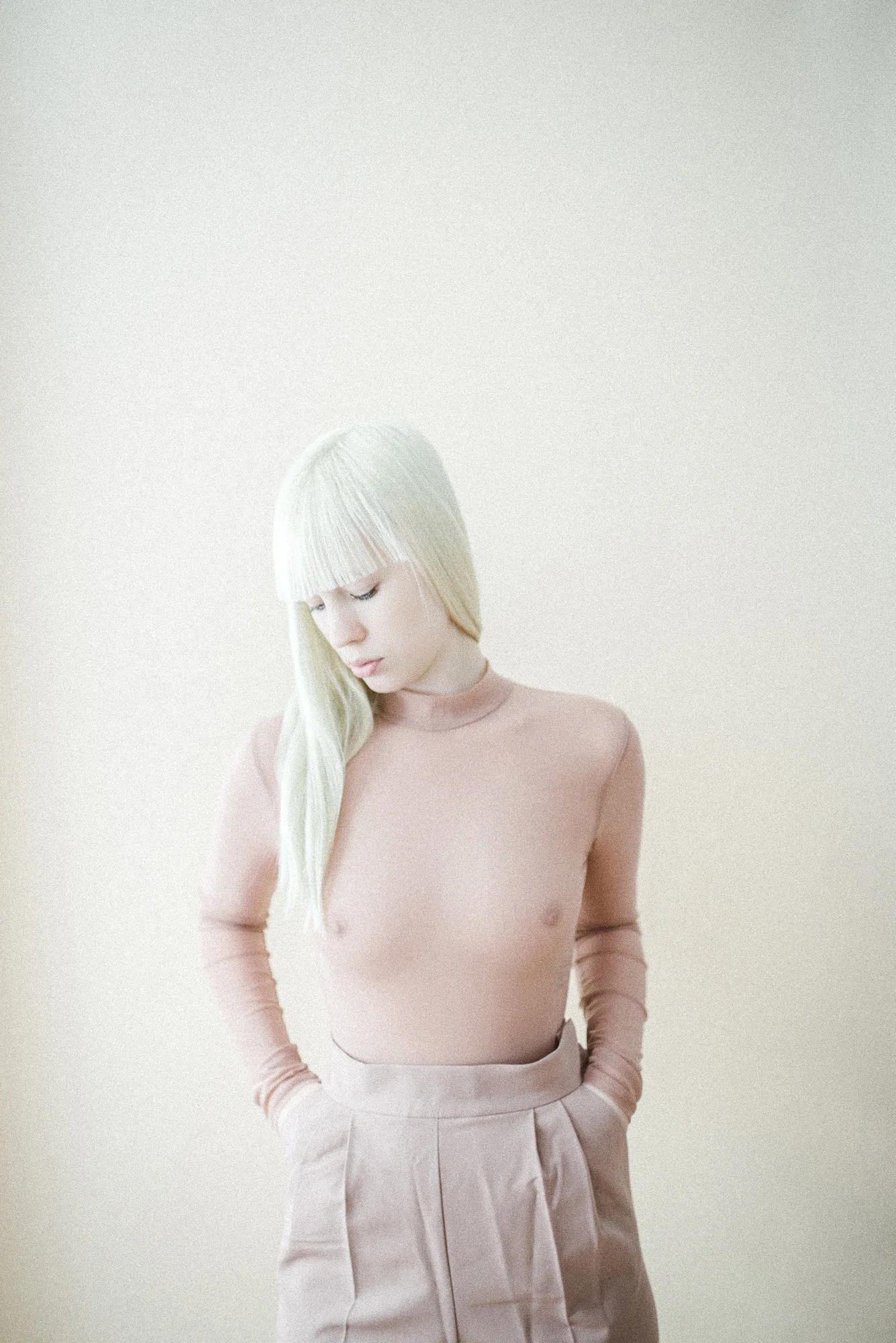 12_ChrisAbatzis_Alicia_01_17.jpg