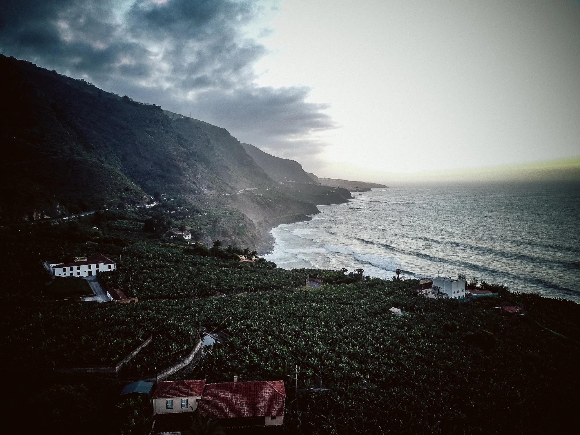 ChrisAbatzis_Tenerife_1704-0178.jpg