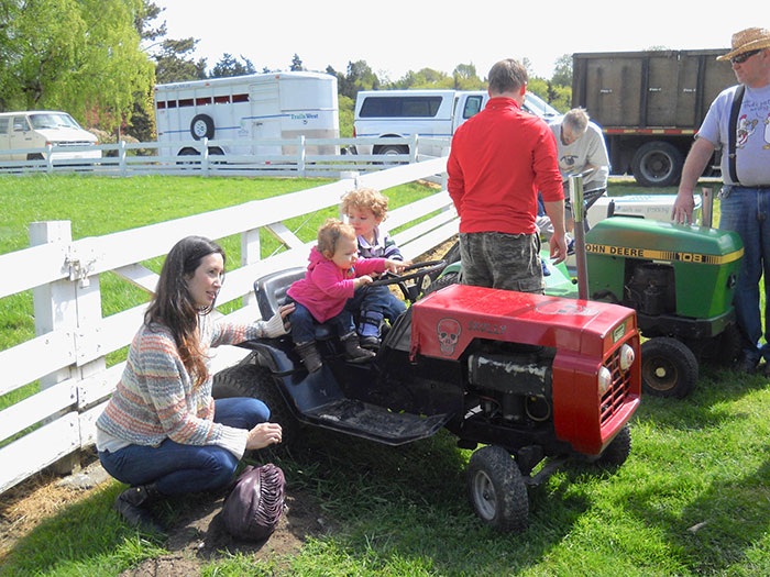 Reasons To Collect Garden Tractors Antique Power