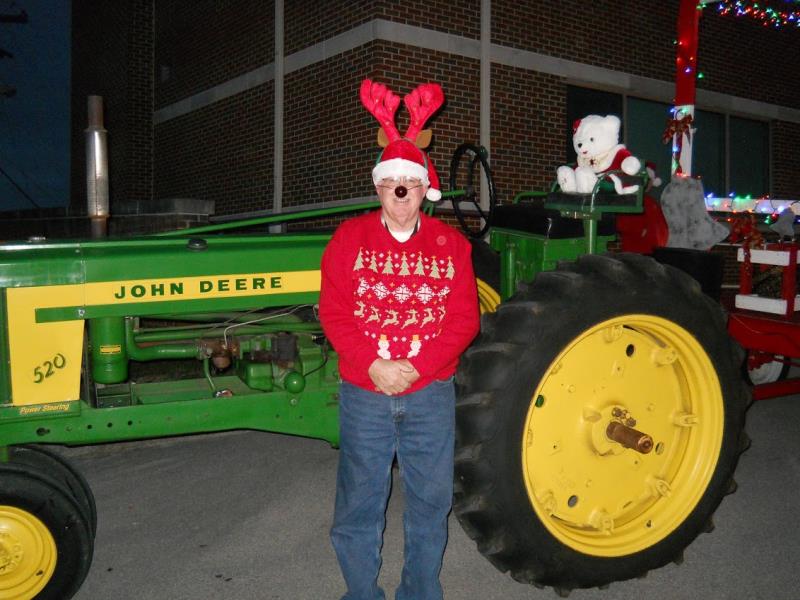 Even in December, the Tri-State Antique Power Association has fun.
