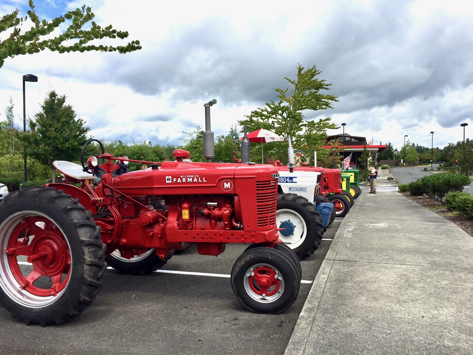 Photo courtesy of Northwest Vintage Iron and the Snoqualmie Valley Tractor Drive