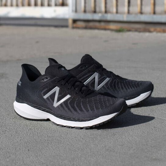 Shoe New Balance 860 v11 — Philadelphia