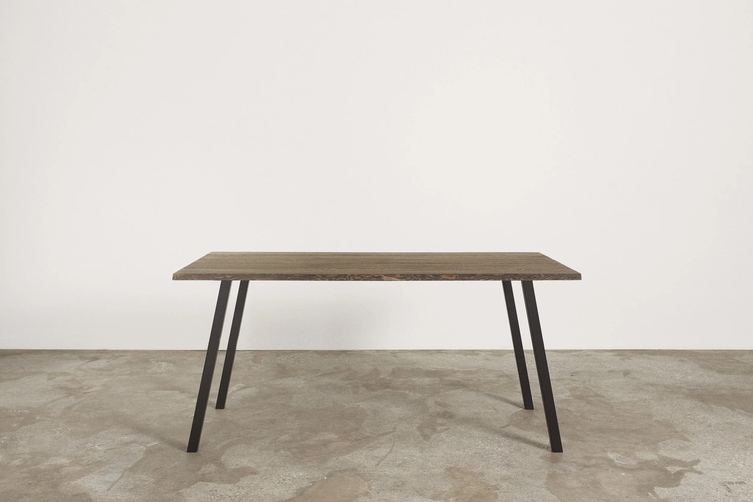 SOLASH-dark-table.jpg