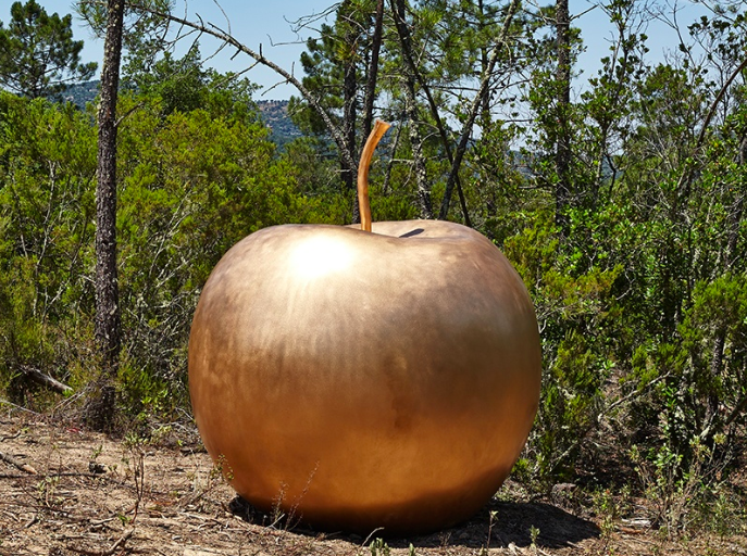 Claude Lalanne’s oversized bronze apple, Pomme de New York at Domaine du Muy in the South of France. © Claude Lalanne. Courtesy Domaine du Muy. Photograph: JC Lett.