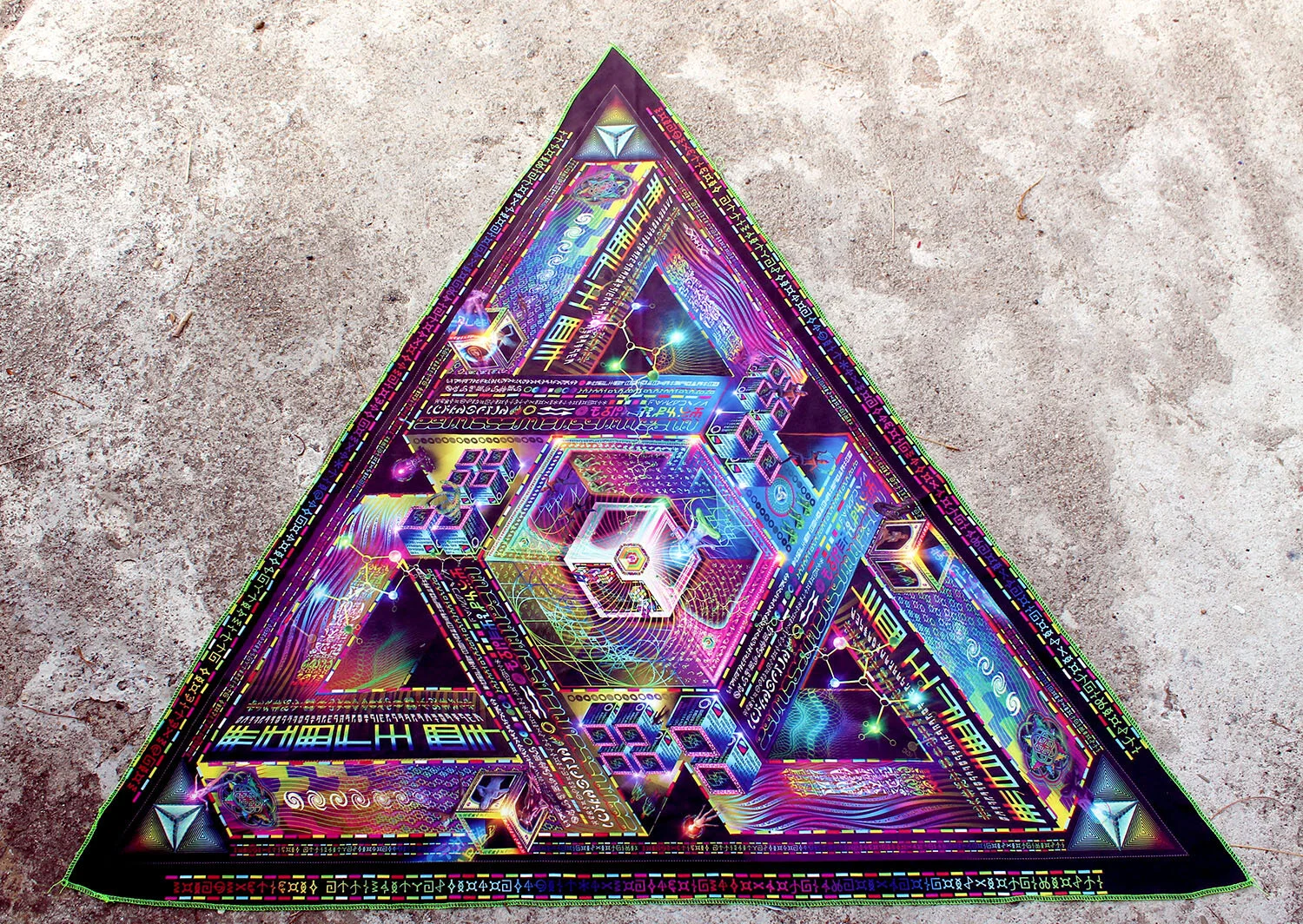 Trinary Transcendence Triangular 03 - web.jpg