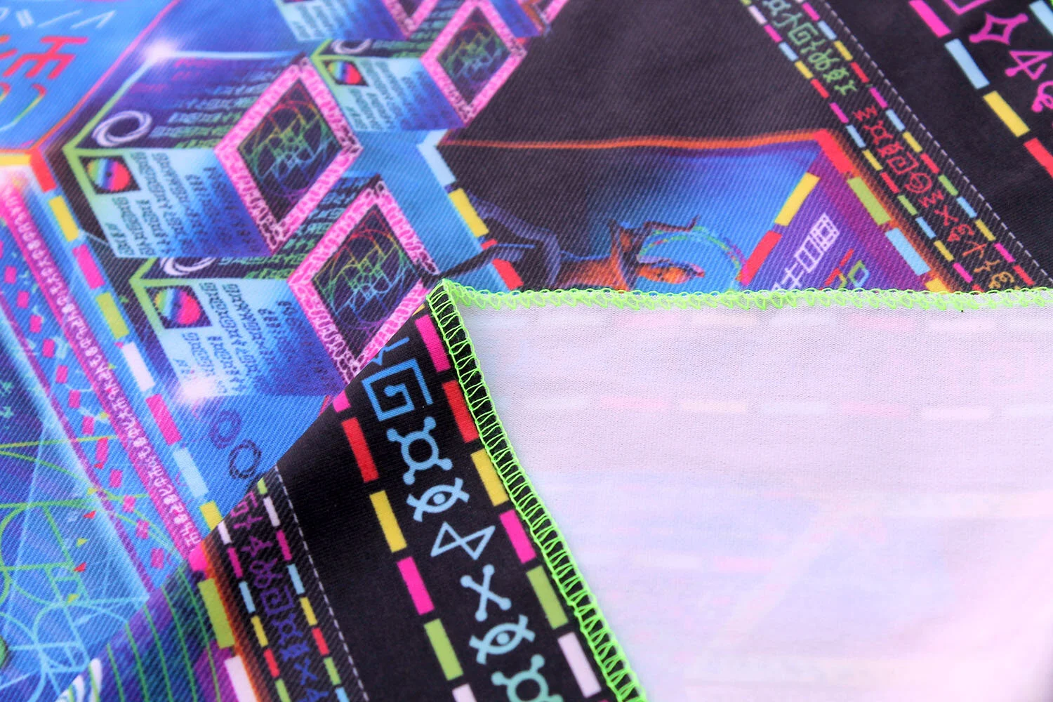 Trinary Transcendence Triangular 05 - web.jpg