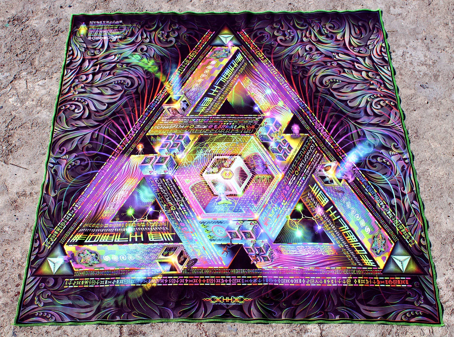 Trinary Transcendence UV 02 - web.jpg