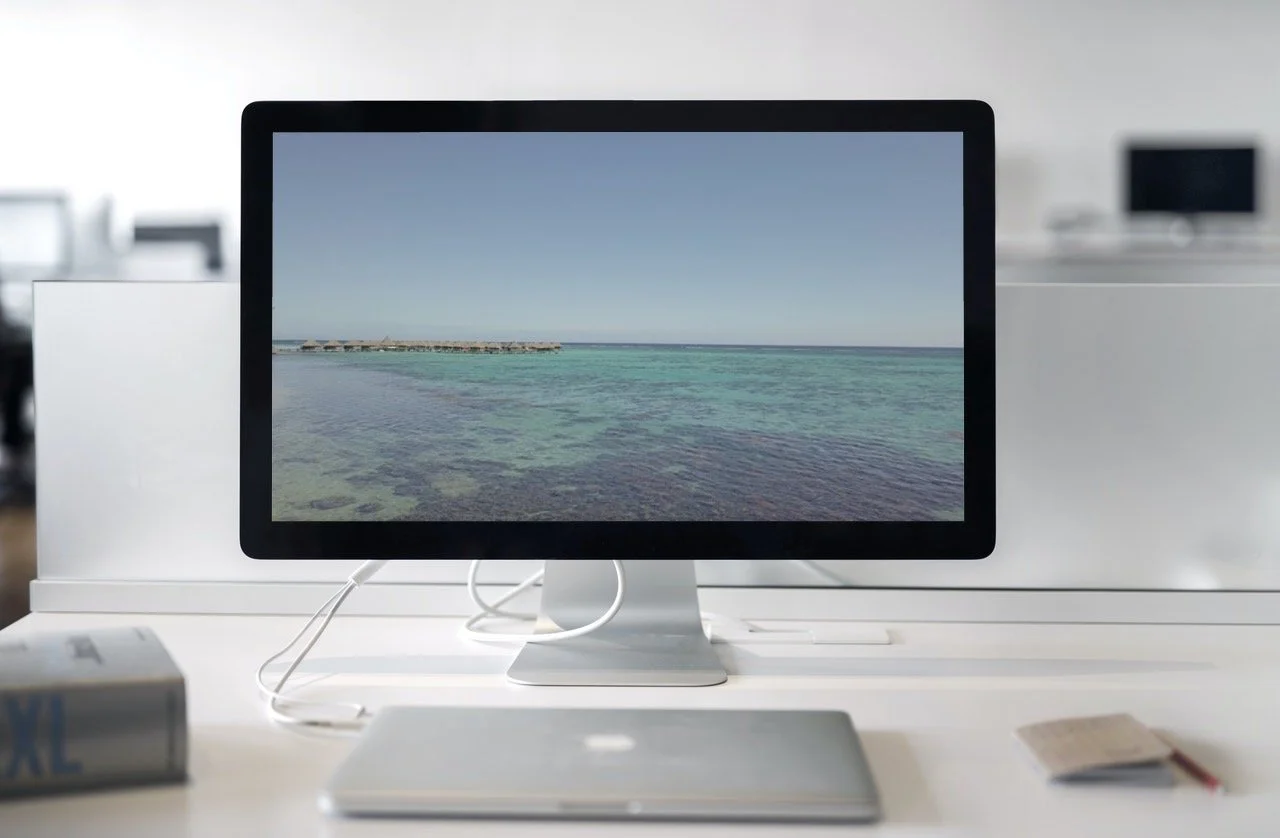 smartmockups_kzhggk4g.jpg