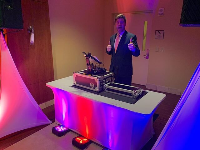 @emoryhealthcare event in @cityofjohnscreekgeorgia = 👍👍 |
|
|
#healthyashell #hospitalpartytime  #corporateeventplanners #eventphotography #eventplanners #emcee #bookemdanno #isellexcitement