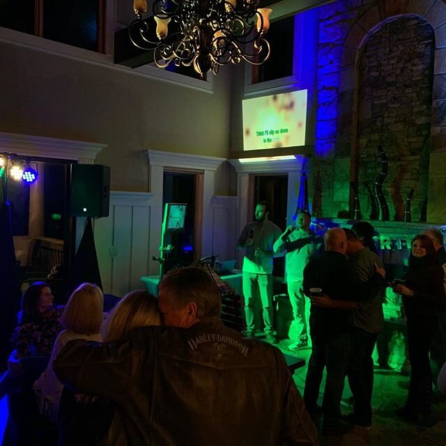 Karaoke gig last night! This was their second event with me. Wireless mics and a projector for crowd lyrics! 
#karaokeparty #karaoke #eventphotography #eventvenue #repeatcustomer