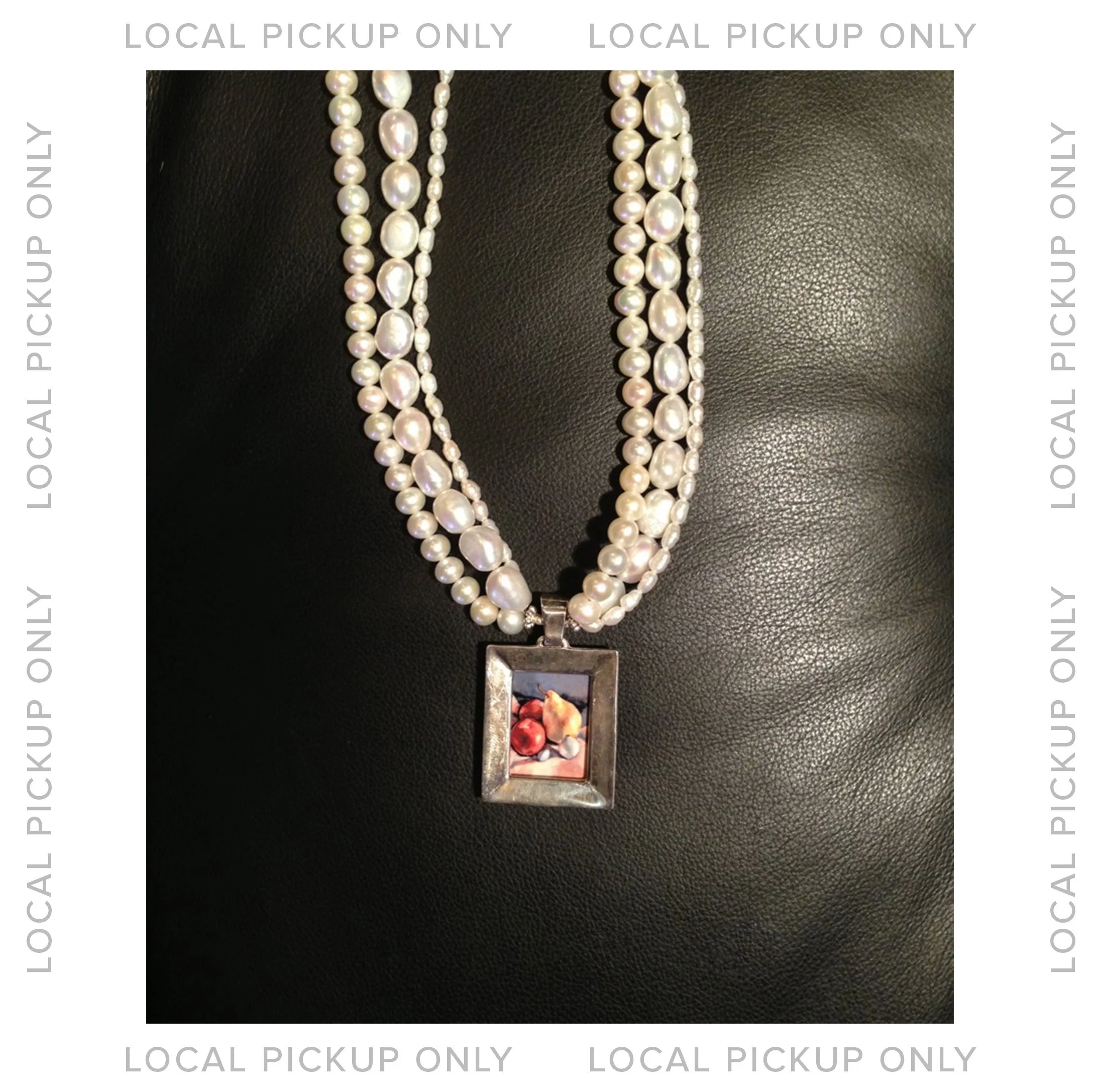 Allison-Massari_Custom-Chain-and-Pendant_Local-Pickup.jpg