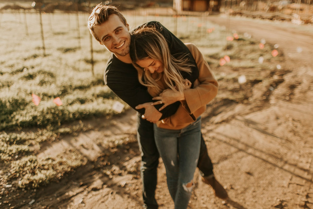 surprise proposal with labradoodle puppy_6623.jpg