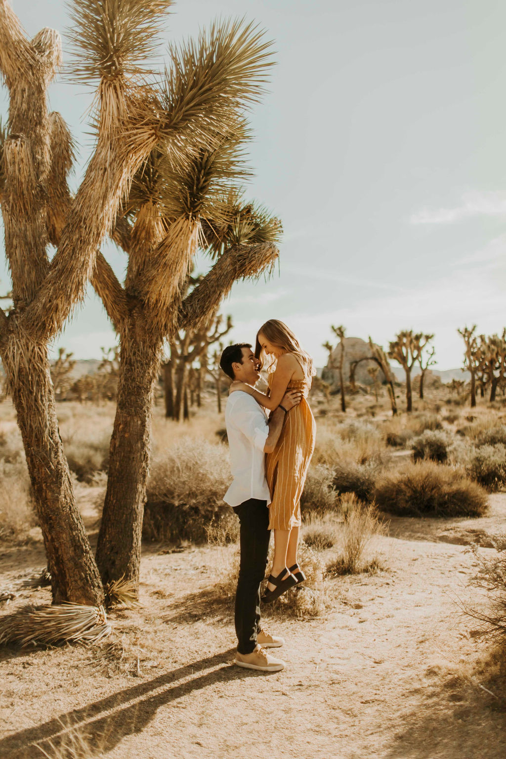 joshua tree engagement session_5524.jpg