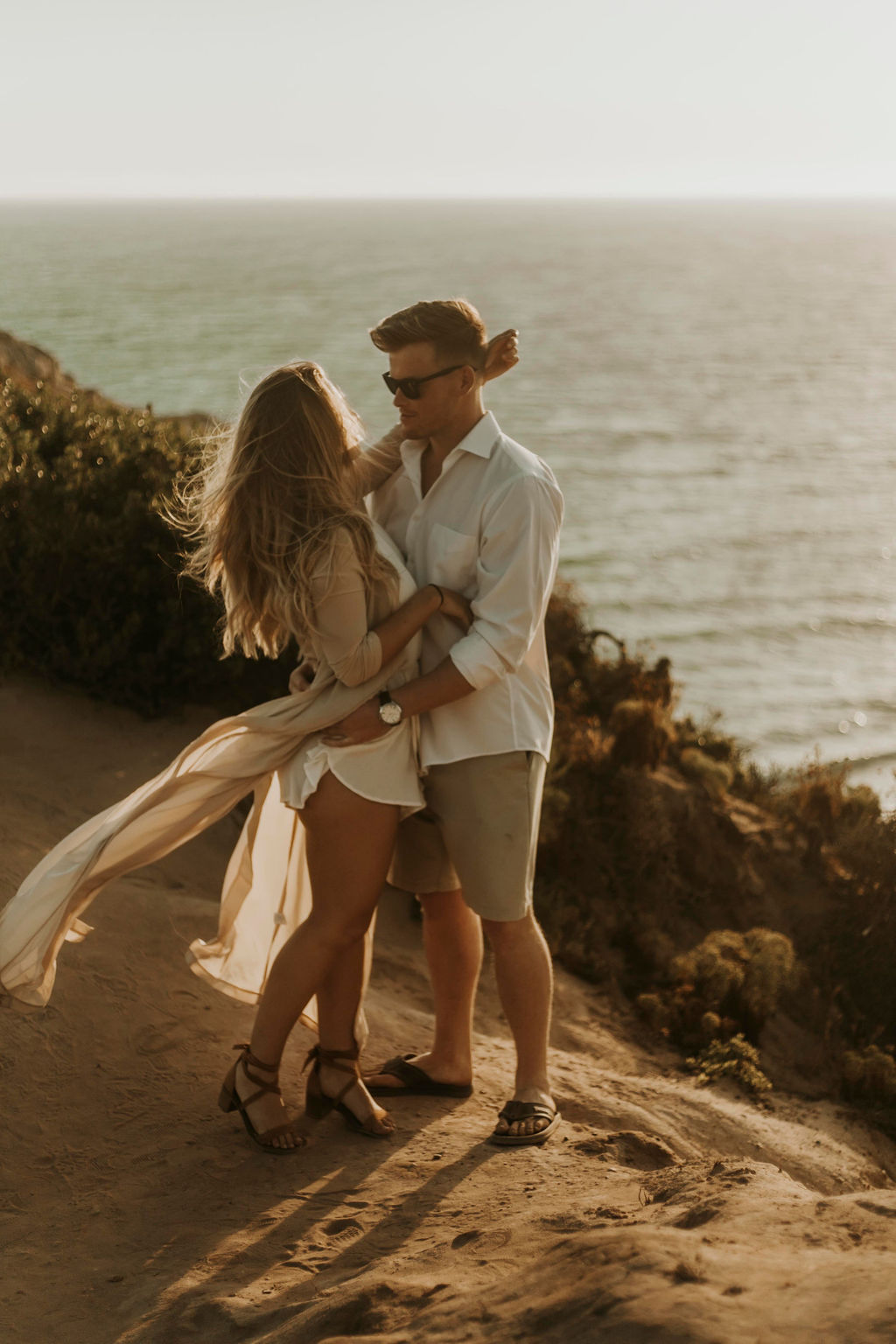 malibu cliff ocean couples session_6569.jpg