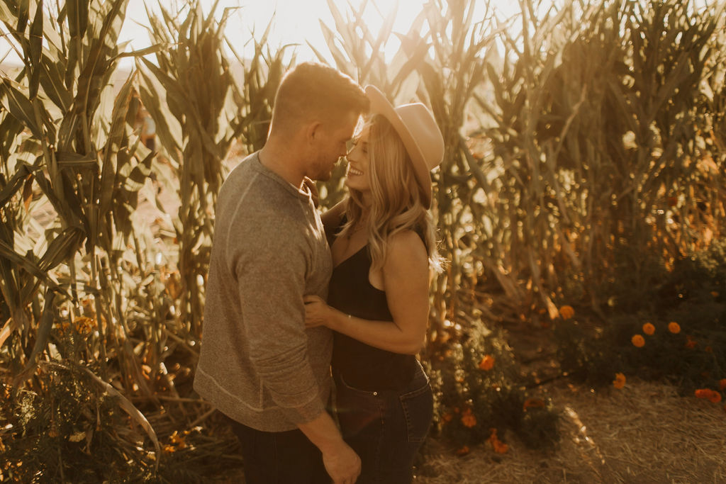 pumpkin patch couples session at underwood family farms_7952.jpg