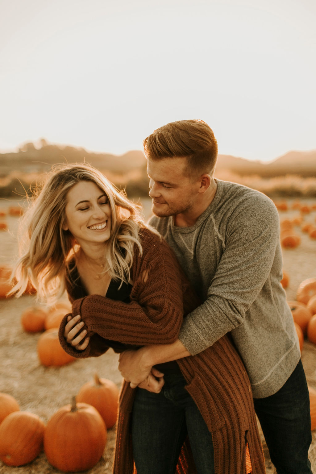 pumpkin patch couples session at underwood family farms_8528copy.jpg