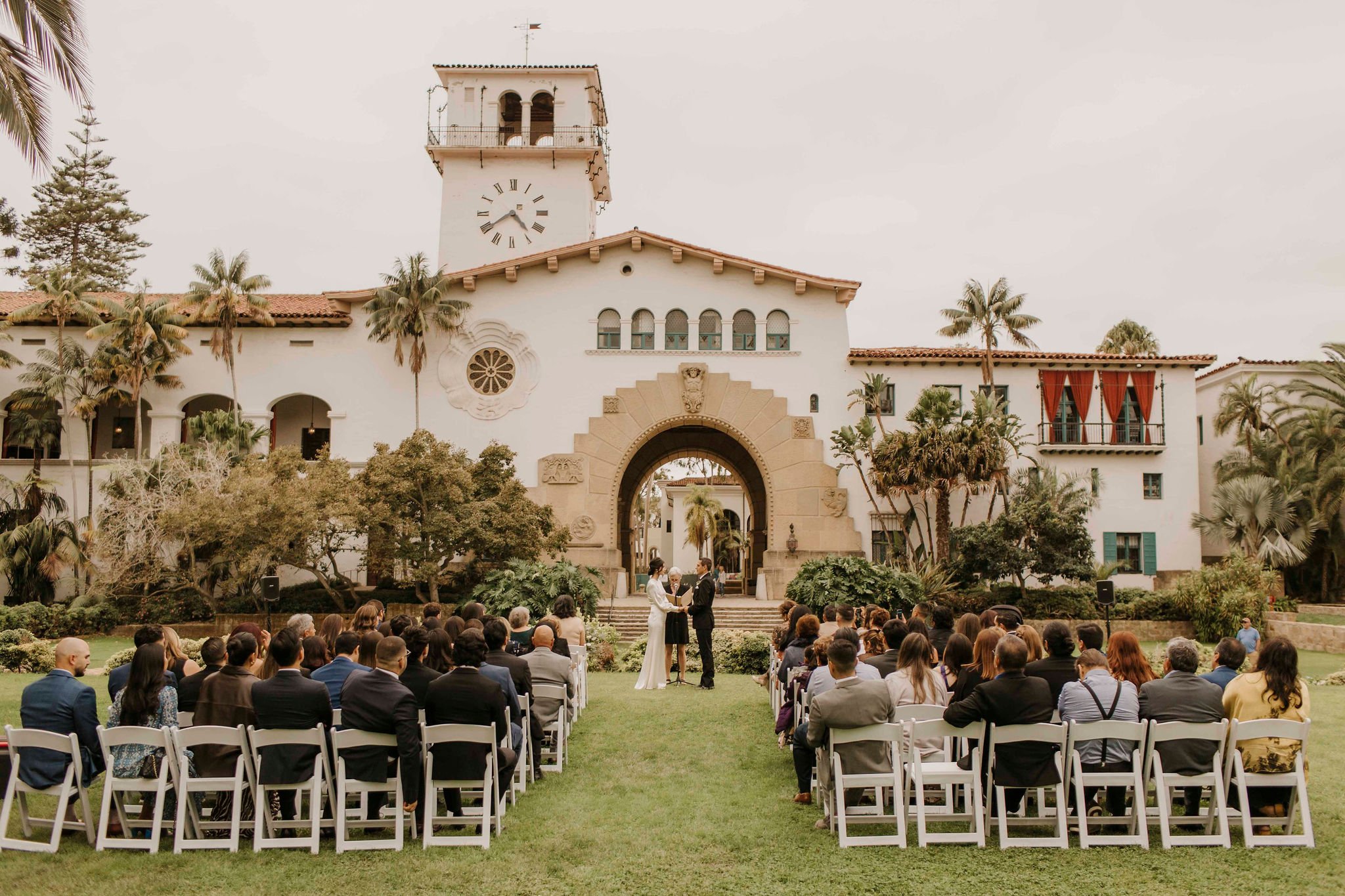 santabarbaracourthousewedding18.jpg