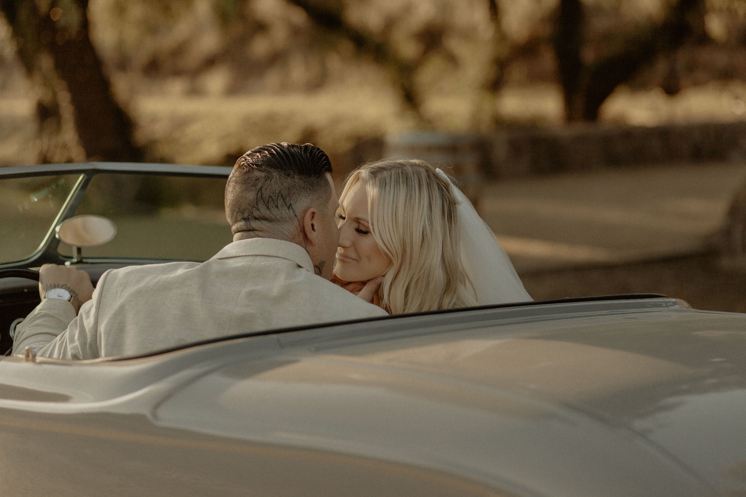 wedding photographer at wolfe canyon ranch, thousand oaks, california