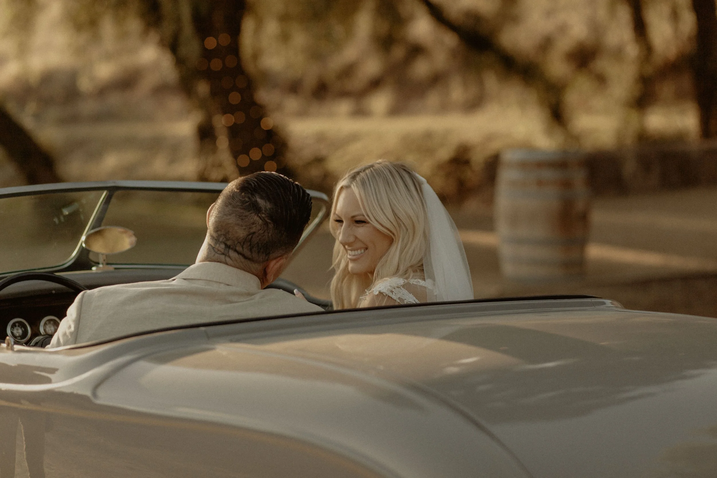 wedding photographer at wolfe canyon ranch, thousand oaks, california
