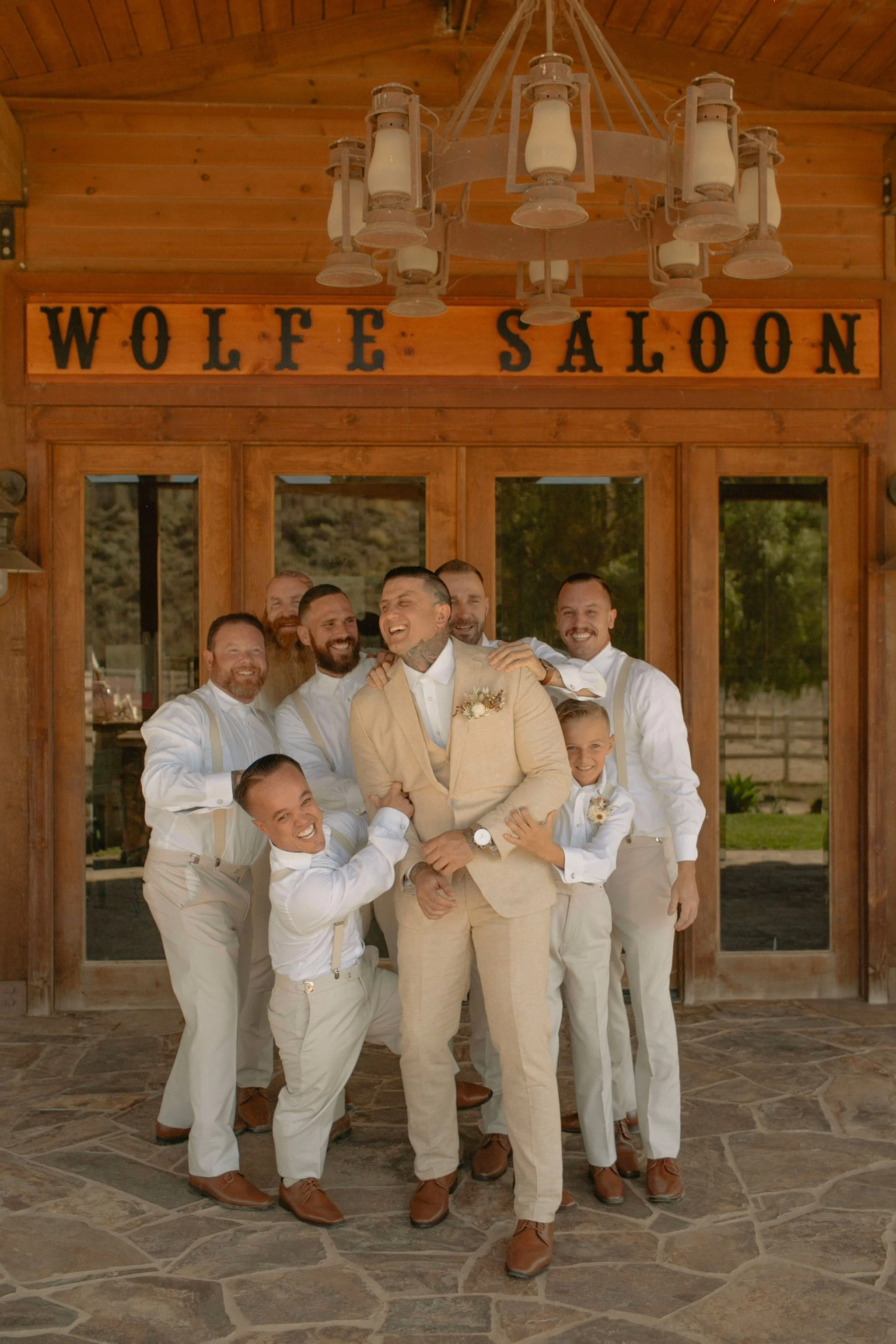 wolfecanyonranchweddingphotographer5.jpg