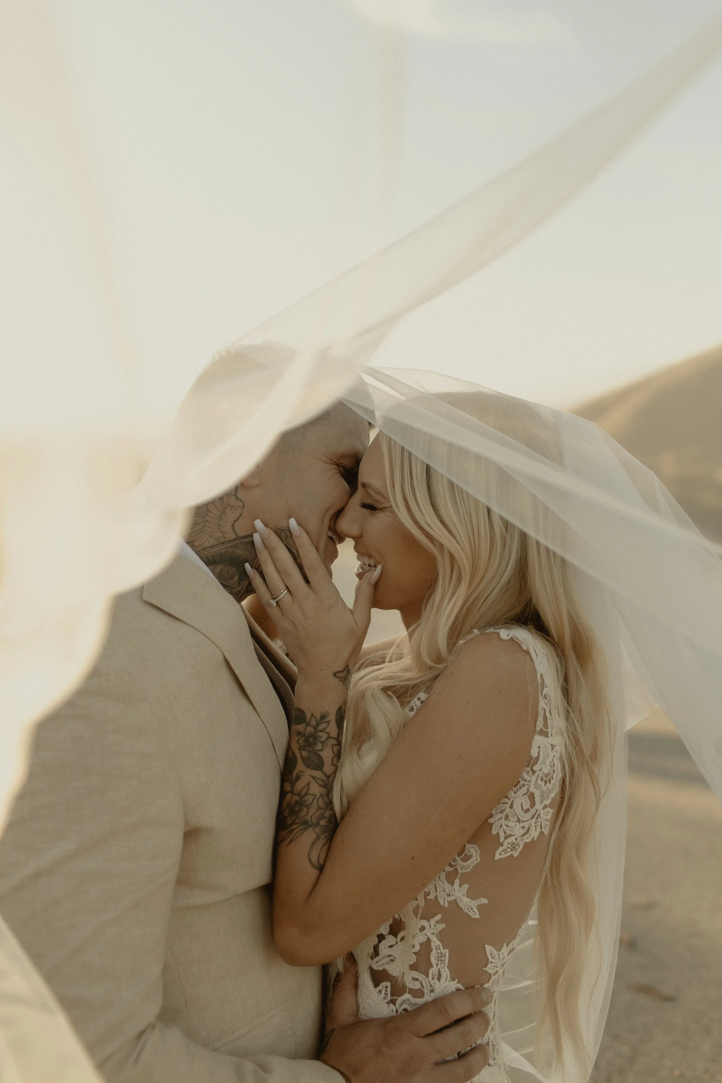 best wedding photographer at wolfe canyon ranch, thousand oaks, CA