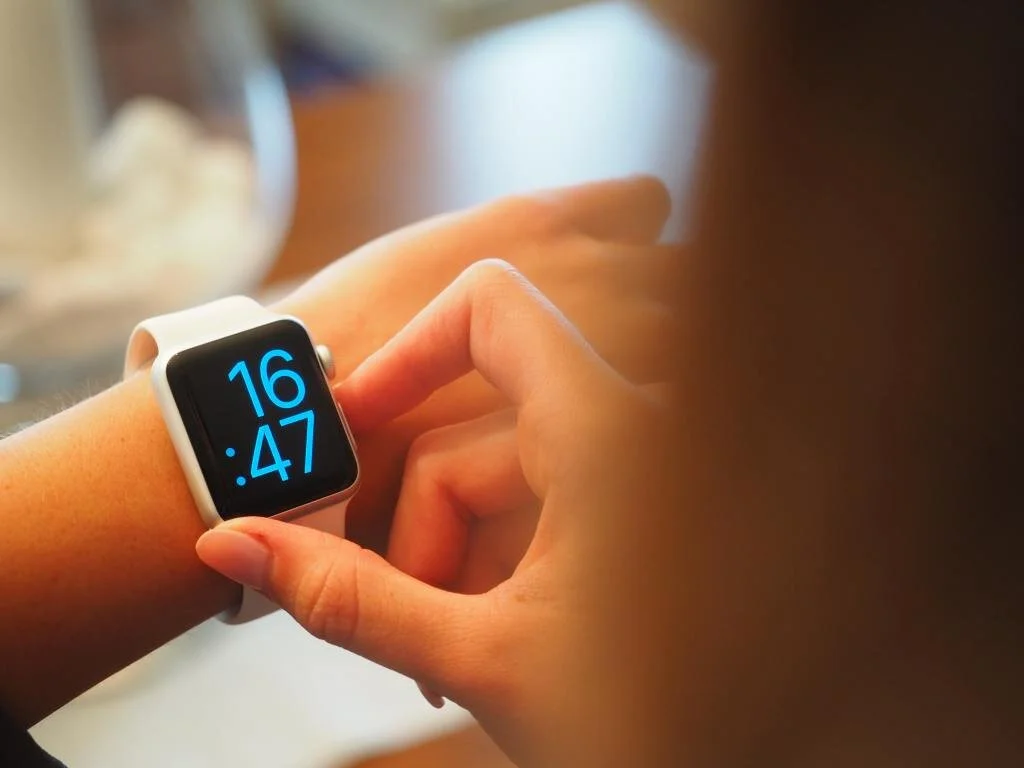 Reloj Inteligente:  Pionero de un Mundo de Objetos Conectados