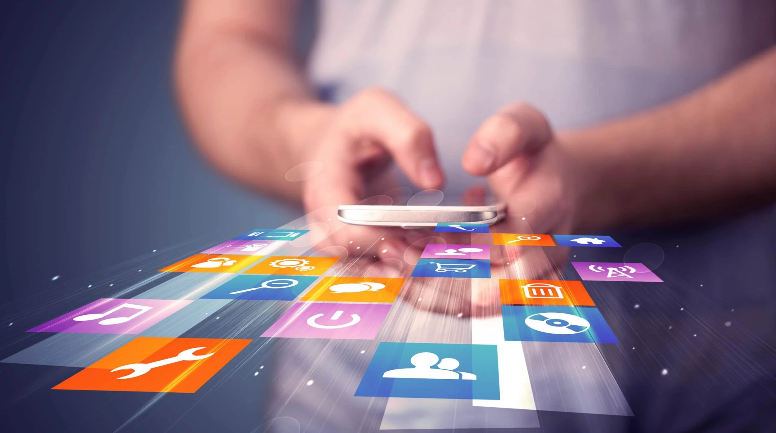 Apps Móviles en México: Usuarios y Modalidad de Descarga 
