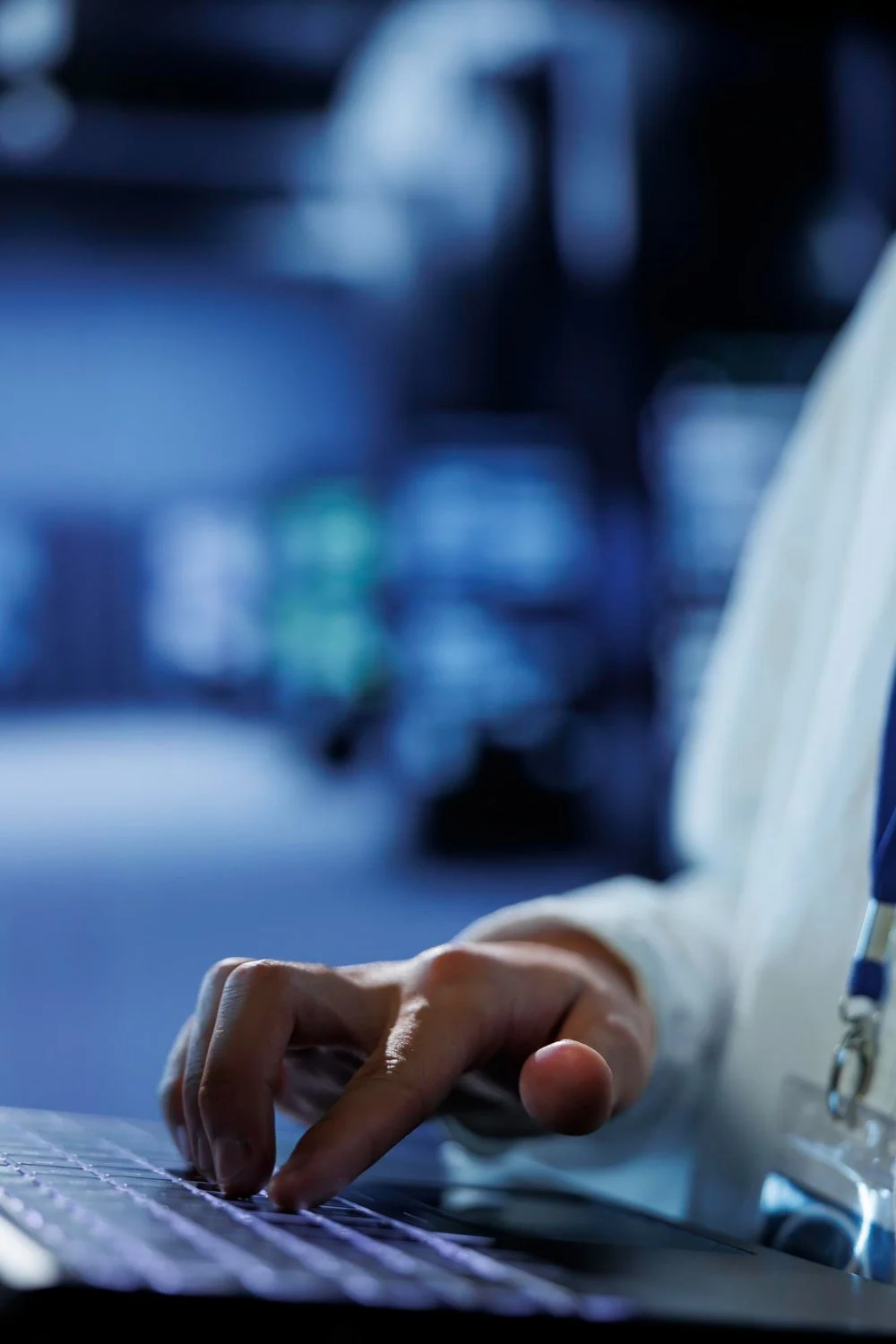 Una Mirada Macroscópica de la Brecha Digital