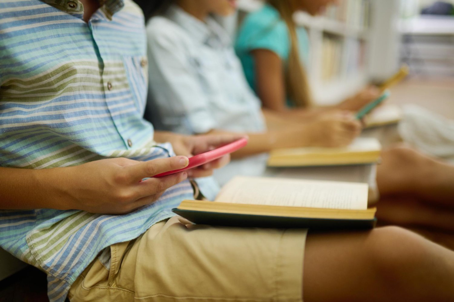 De la Prohibición del Celular al ‘Pocket Classroom’