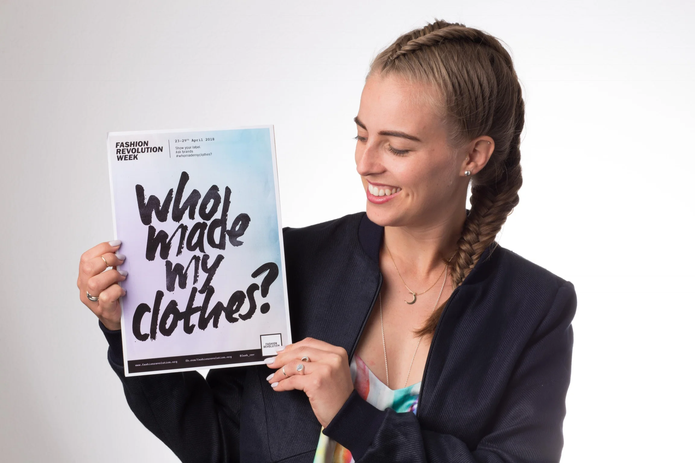 WHY I’M OBSESSED WITH MY RIPPED JEANS! #LOVESTORY