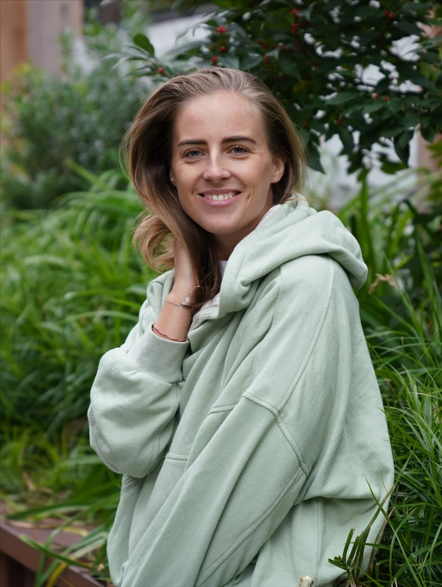 Hi! I&rsquo;m Martina, certified Holistic Health Coach (2017), specifically for perfectionists, and Ecstatic Dance DJ to help busy individuals release stress and process emotions in a healthy way.

I love all things GLOW and believe that every one of