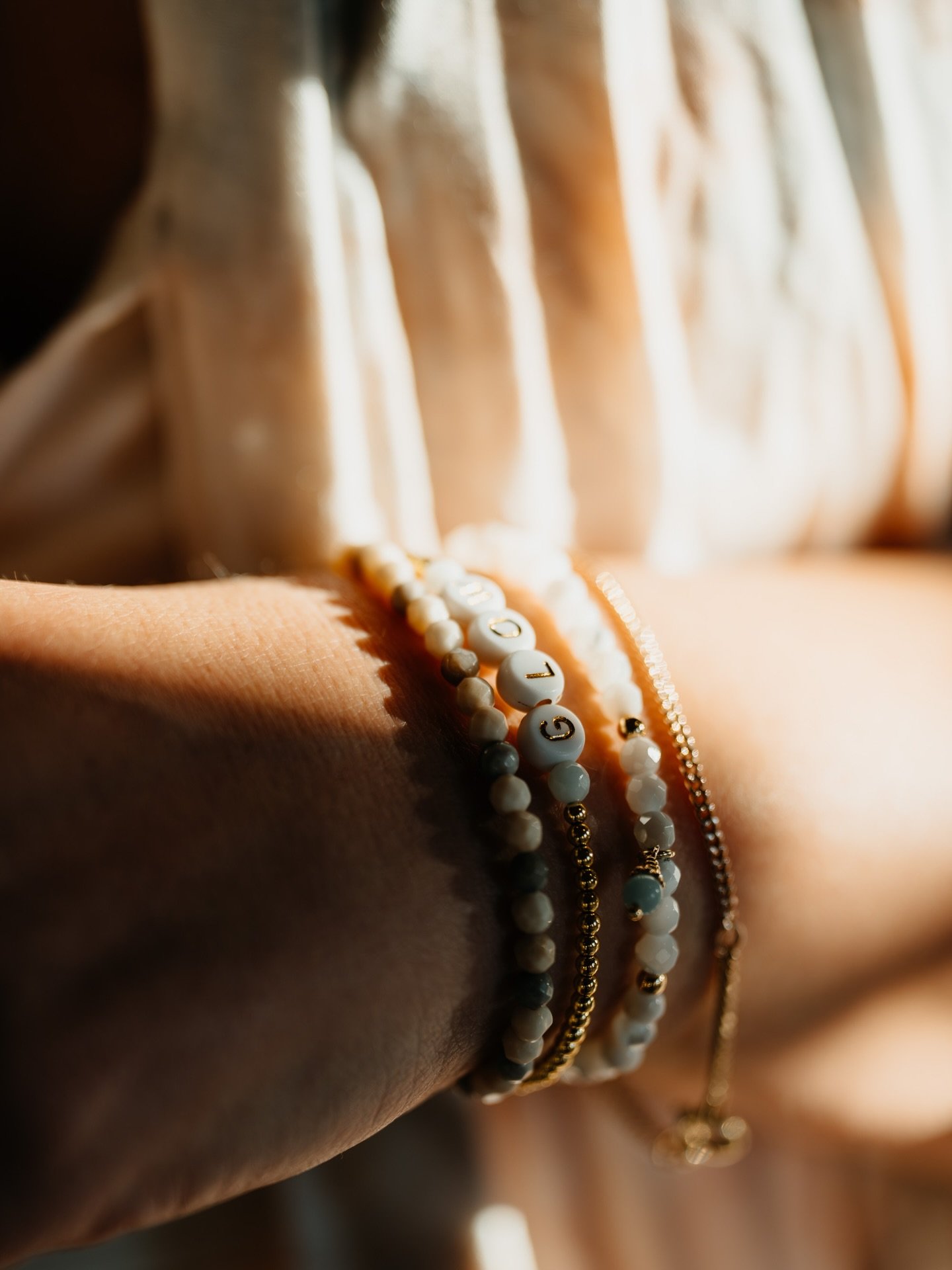 @atelleier_ has the most special, handmade and Reiki infused crystal jewelry. 🥰💎🪄

I&rsquo;m so happy she&rsquo;s bringing her products to the market at the Glow Well Festival, so you can experience it and find what matches your energy, desires, o